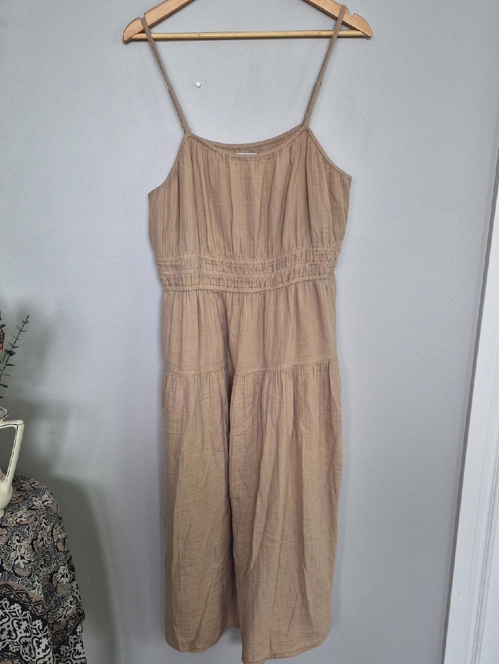 Old Navy Beige Tiered Midi Dress